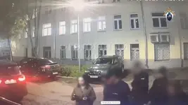 Москвичка похитила друга мужа, чтобы они больше не бухали вместе.webp
